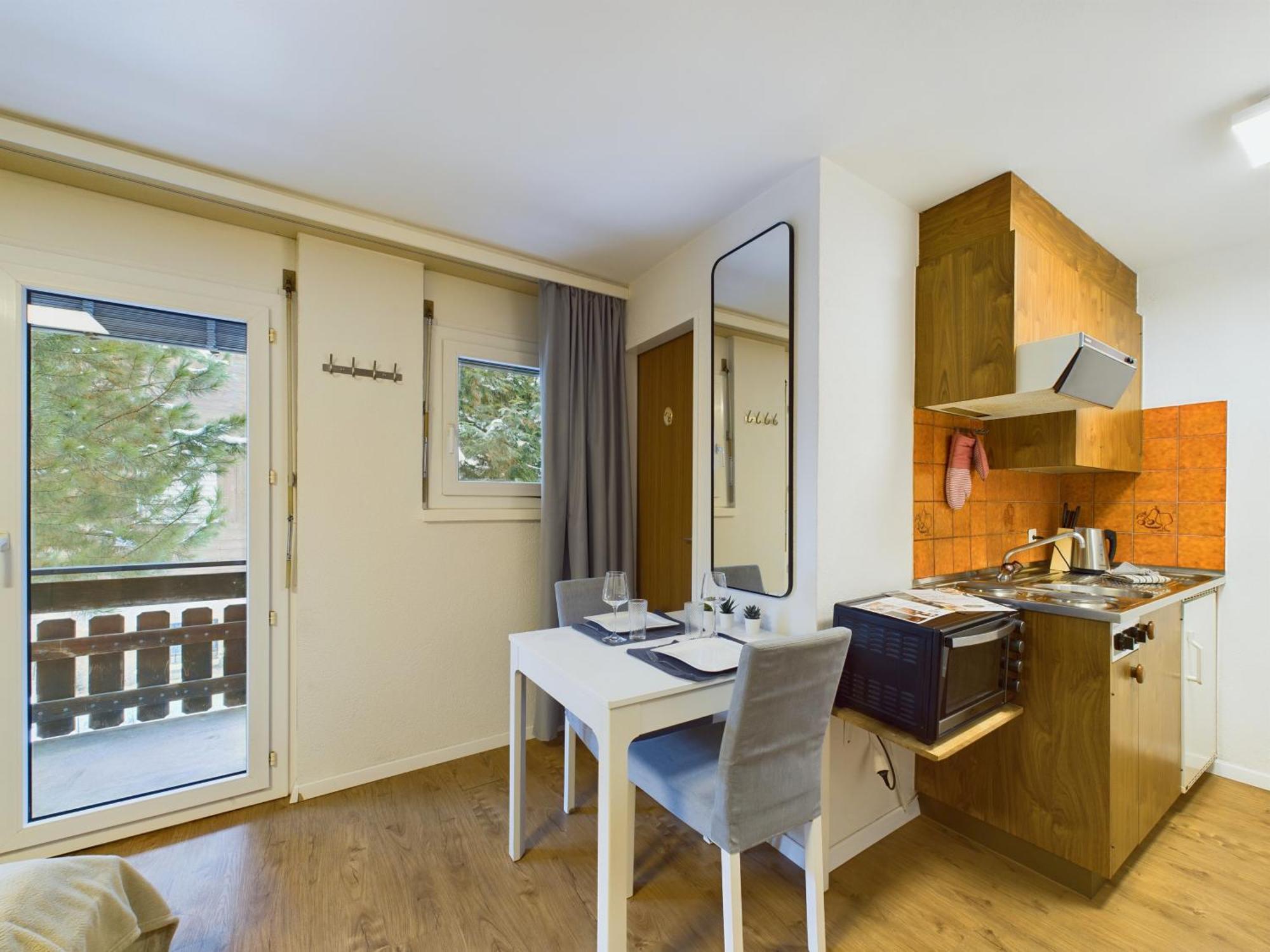 Relaxing Loft Haven Near Zermatt - Parking Free Lägenhet Täsch Exteriör bild